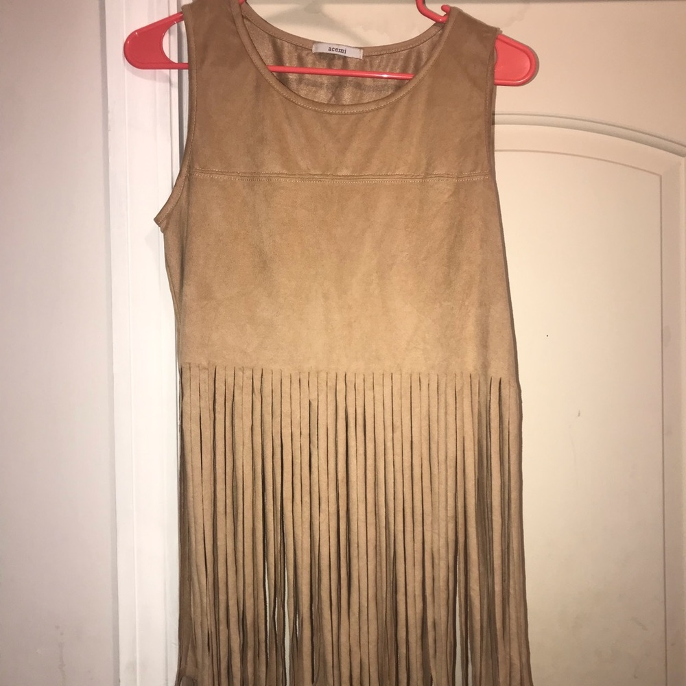 Fun tan tank top!